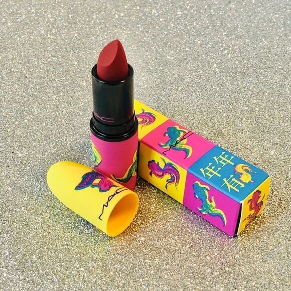 MAC Powder Kiss Lipstick Healthy Wealthy & Thriving Red Moon Masterpiece - Picture 2 of 4